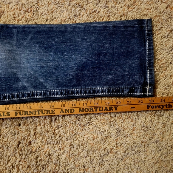 Miss Me Capris - Picture 9 of 9